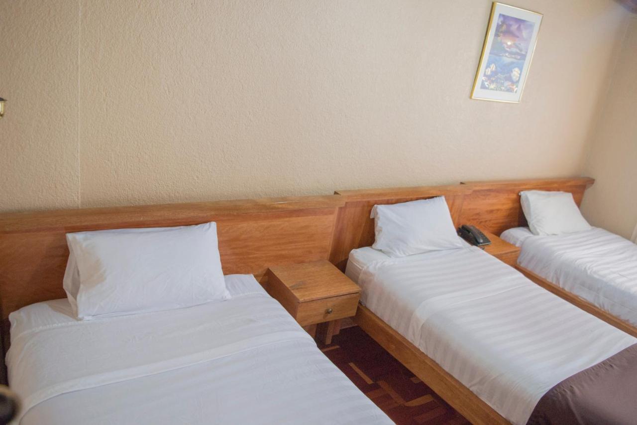 Hostal Loro Verde Quito Eksteriør bilde