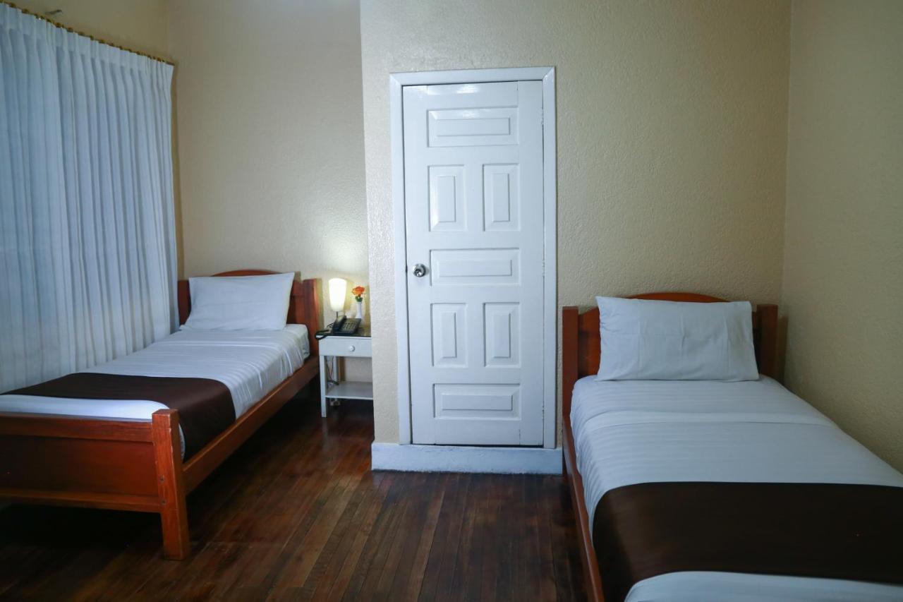 Hostal Loro Verde Quito Eksteriør bilde