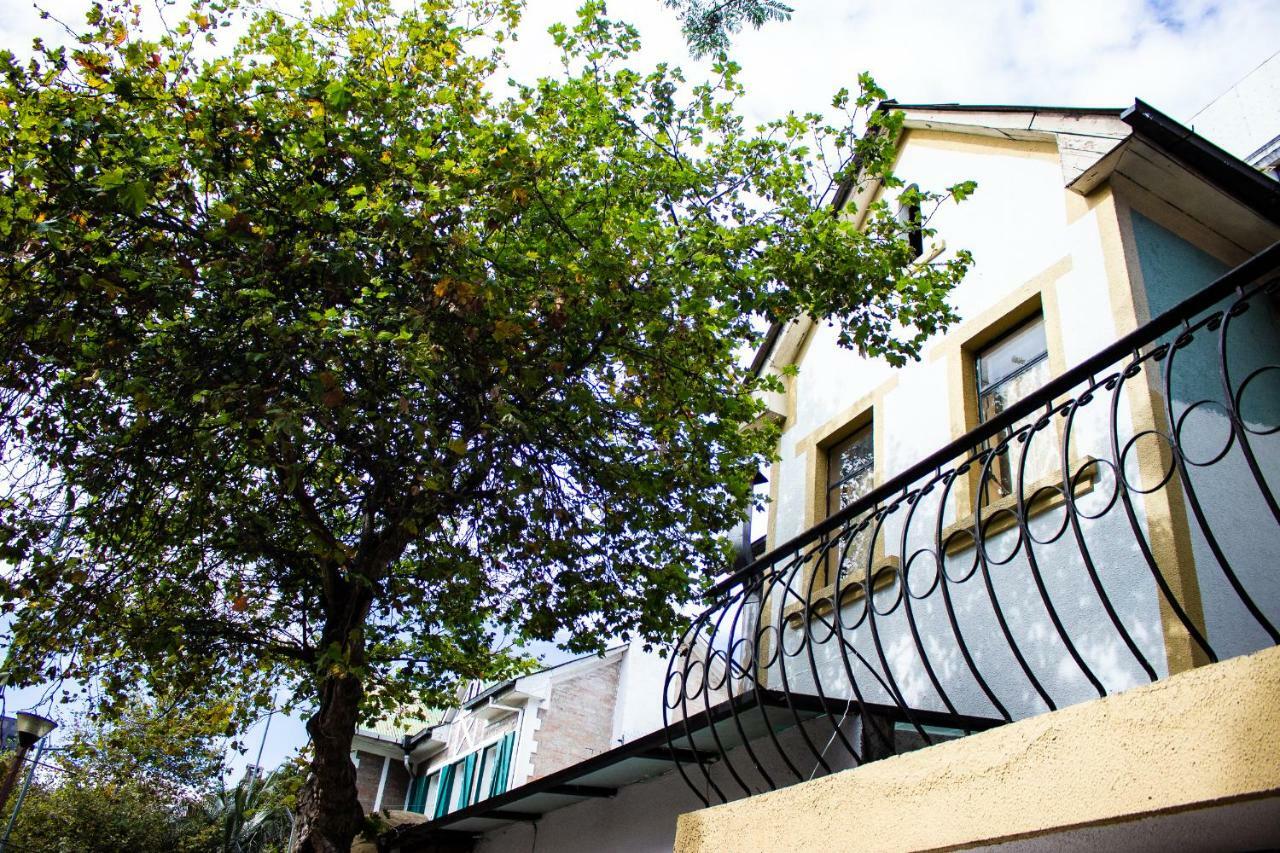 Hostal Loro Verde Quito Eksteriør bilde