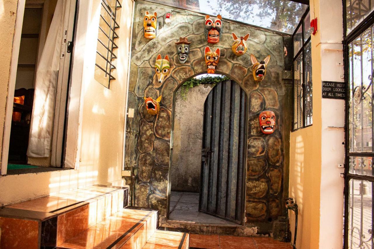 Hostal Loro Verde Quito Eksteriør bilde