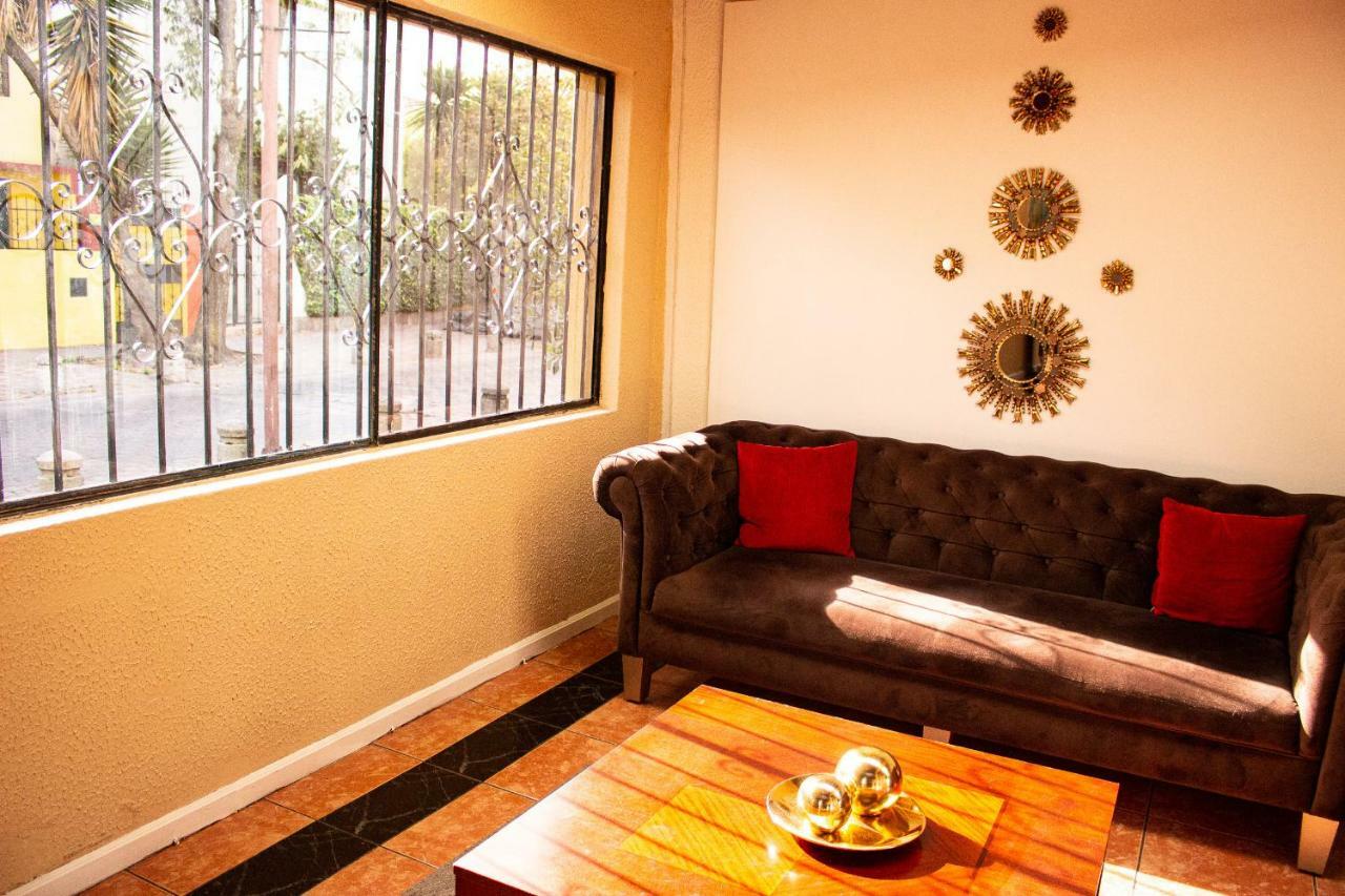 Hostal Loro Verde Quito Eksteriør bilde